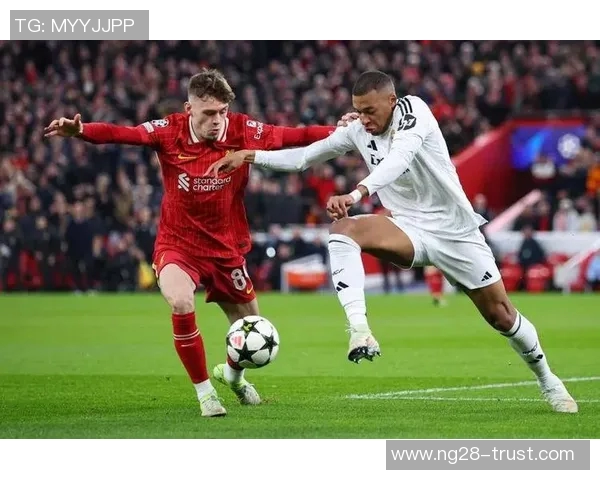 巴萨在西甲对阵阿森纳中以3-0获胜球员帽子戏法点燃全场激情