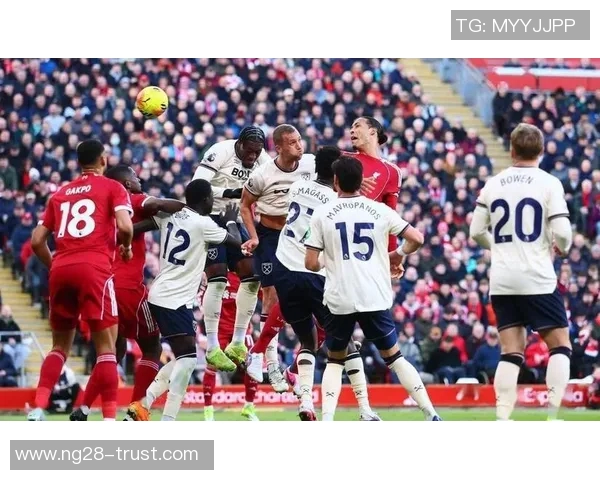 欧冠激战波尔图大胜利物浦帽子戏法点燃全场激情